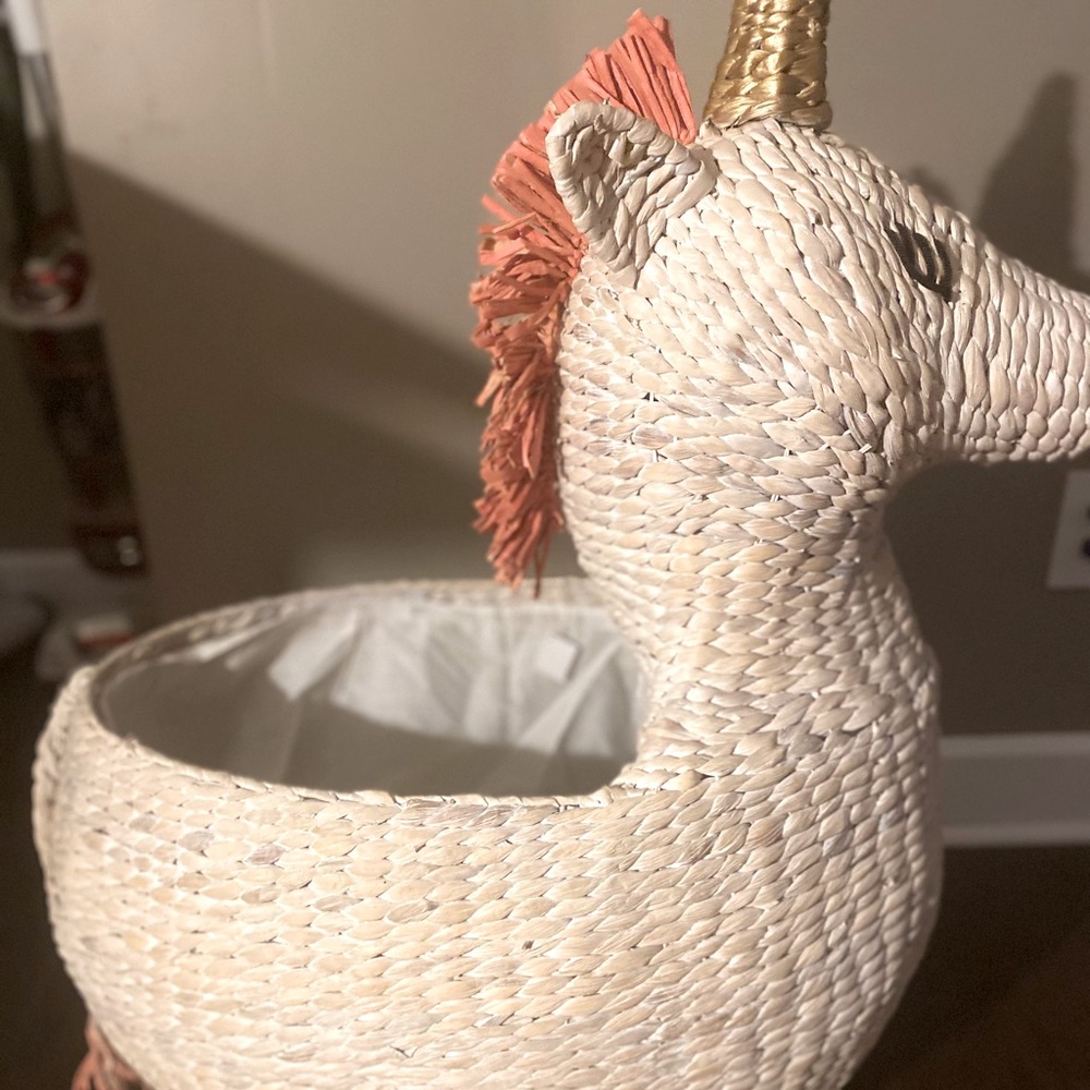 Unicorn Wicker Hamper